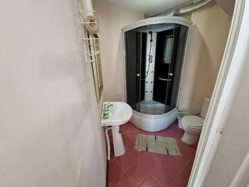 Фото номера Трехместный номер Гостиница Анастасия г. Туапсе 13