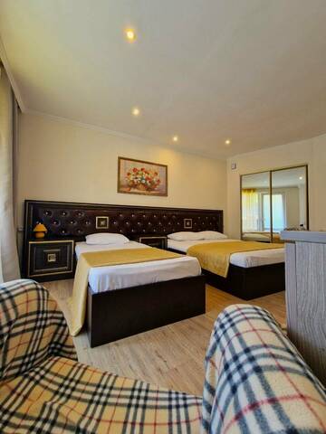 Фото номера Трехместный номер Гостиница Анастасия г. Туапсе 10