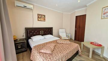 Фото номера Двухместный номер с 1 кроватью Гостиница Анастасия г. Туапсе 5