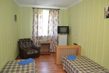 Фото номера Двухместный без удобств  Гостиница Туапсе г. Туапсе 3