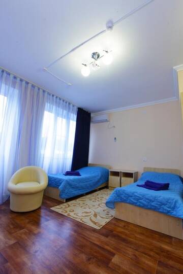 Фото номера Двухместный с удобствами  Гостиница Туапсе г. Туапсе 5