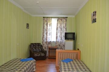 Фото номера Двухместный без удобств  Гостиница Туапсе г. Туапсе 2