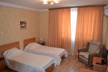 Фото номера Двухместный с удобствами  Гостиница Туапсе г. Туапсе 4