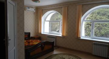 Фото номера Стандартный двухместный номер с 1 кроватью Гостиница Теплый номерок Гостевой дом г. Туапсе 11