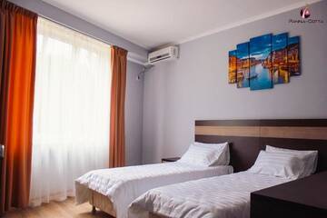 Фото номера Двухместный номер с 1 кроватью или 2 отдельными кроватями + дополнительной кроватью Мини-отель Мини-отель «Panna-Cotta» г. Туапсе 4