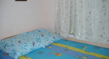 Фото номера Трехместный номер эконом-класса Гостевой дом  Чайка г. Туапсе 3