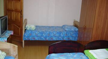 Фото номера Четырехместный номер эконом-класса Гостевой дом  Чайка г. Туапсе 4