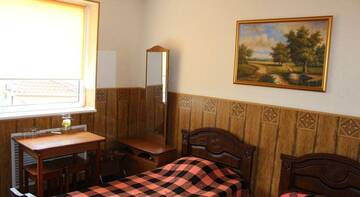 Фото номера Номер стандарт с 2 односпальными кроватями Гостиница Олимп г. Туапсе 2