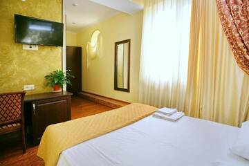 Фото номера Стандартный двухместный номер с 1 кроватью или 2 отдельными кроватями Гостиница Альта Виста г. Туапсе 2