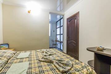 Фото номера Трехместный номер -люкс Гостиница Del Mar г. Туапсе 4